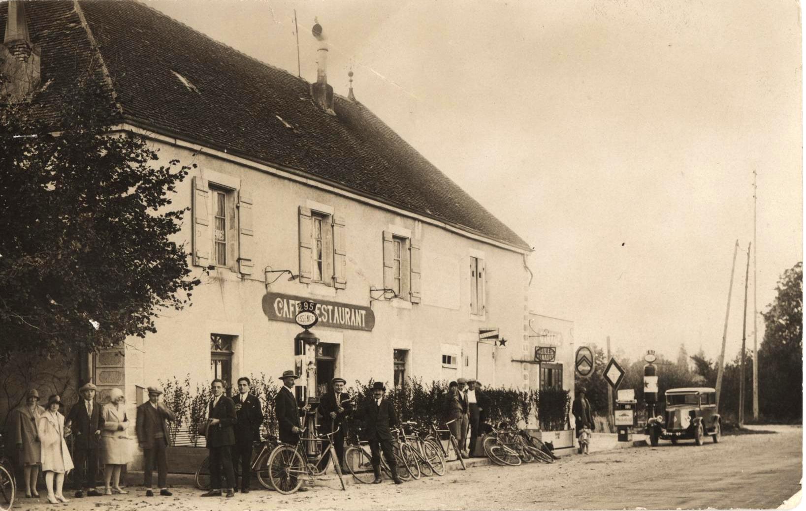 Cartes postales Saint-Cyr autrefois